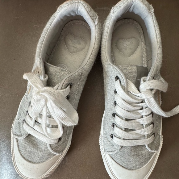 Rocket Dog gray sneakers Size 7 - Picture 2 of 4